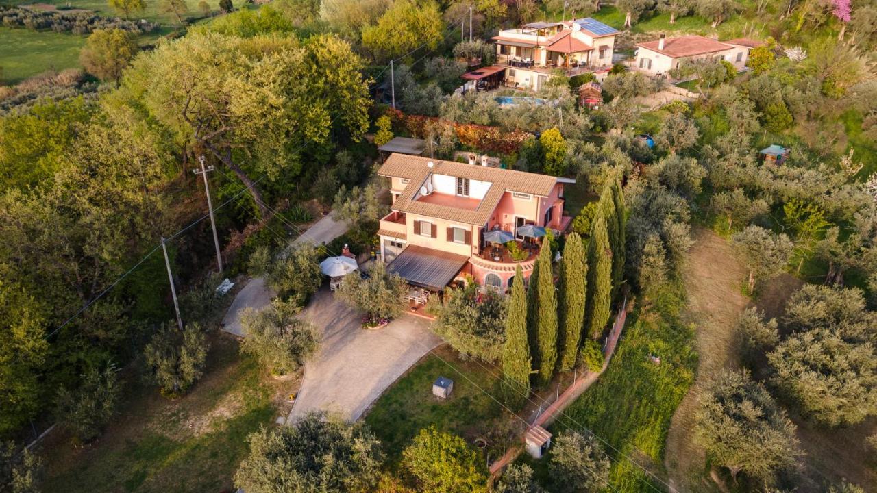 La Tana Delle Stelle B&B Di Charme E Relax Fara in Sabina Exterior photo